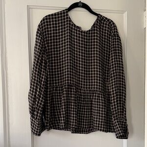 Madewell peplum top with button back